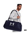 Under Armour UA Undeniable 5.0 Duffle MD, Water-Resistant Gym Bag, Comfortable and Versatile Unisex Duffle Bag