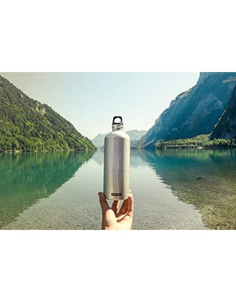 SIGG - Aluminium Water Bottle - Traveller Alu - Climate Neutral Certified - Suitable For Carbonated Beverages - Leakproof - Lightweight - BPA Free - Alu - 1 L