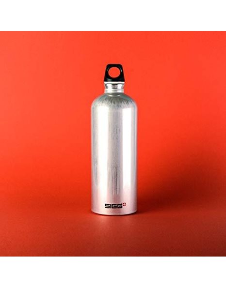 SIGG - Aluminium Water Bottle - Traveller Alu - Climate Neutral Certified - Suitable For Carbonated Beverages - Leakproof - Lightweight - BPA Free - Alu - 1 L