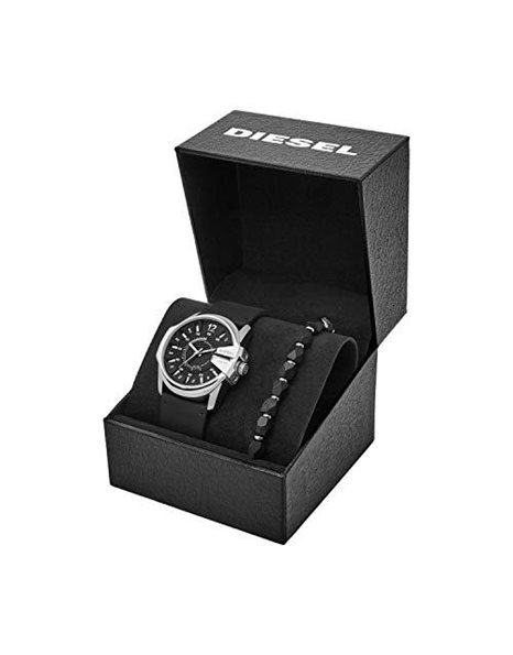 Diesel Men's Master Chief Watch and Bracelet Gift Set